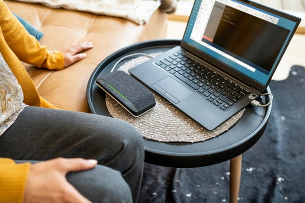HP Poly Sync 10 Speakerphone + USB-A till USB-C-kabel