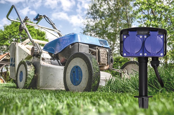 LogiLink LPS214 stikdåse 2 m 2 AC stikkontakt(er) Udendørs Sort, Blå