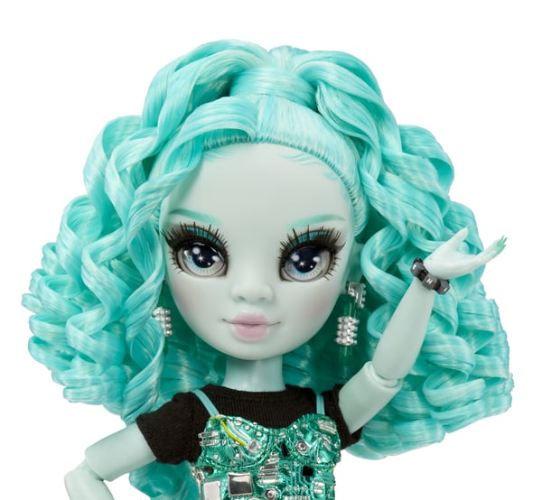 MGA Entertainment Shadow High 592808EUC dukke