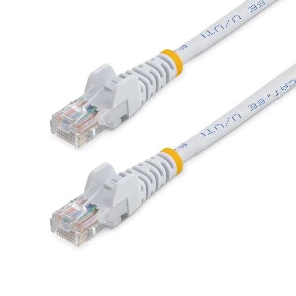 StarTech.com 2 m Cat5e RJ45 UTP -verkkokaapeli, jossa ei ole tarttumiskohtia - Cat 5e -patch-kaapeli - valkoinen - uros/uros