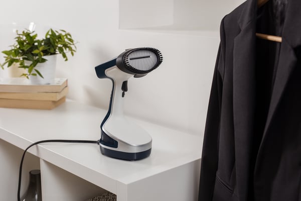 Rowenta DR8100 Kannettava vaatehöyrystin 0,19 L 1600 W Sininen, Valkoinen