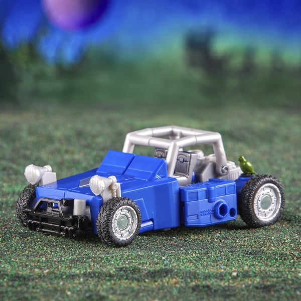 Hasbro Transformers: Legacy Generations Beach Comber