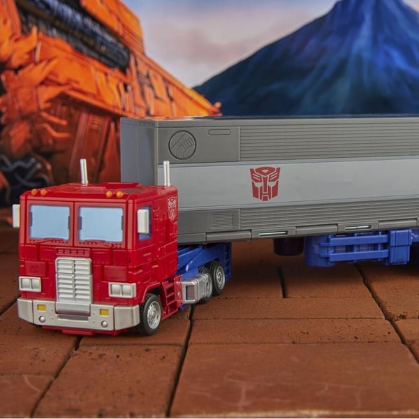 Transformers F85145L0 transformer legetøj