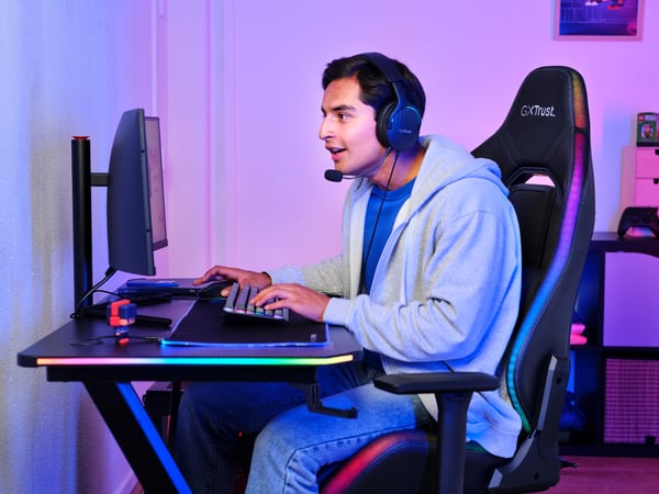 Trust GXT 719 Ruya PC-spelsstol Stoppad sits Svart