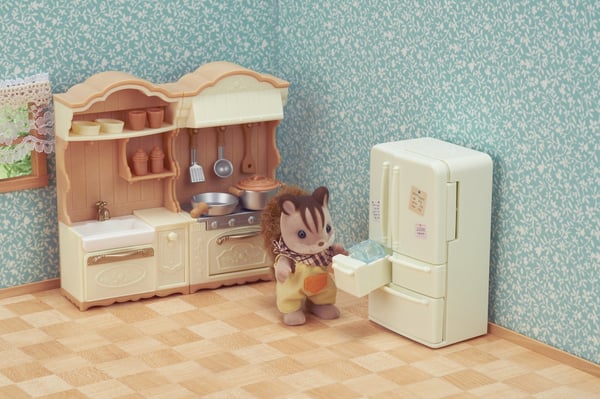 Sylvanian Families Landhus køkken med køleskab