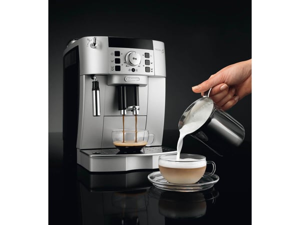 De’Longhi ECAM 22.110.SB kahvinkeitin Täysautomaattinen Espressokone 1,8 L