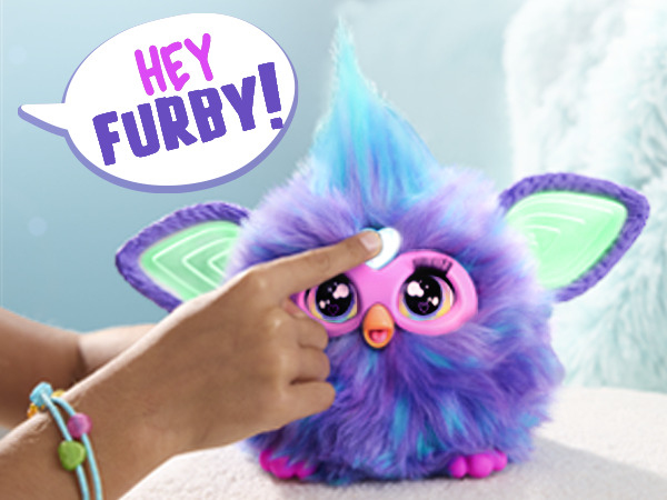 Furby F6743FA0 täytetty lelu