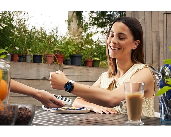 Samsung Galaxy Watch4 Classic 3,56 cm (1.4") OLED 46 mm Digital 450 x 450 pixlar Pekskärm 4G Silver Wi-Fi GPS