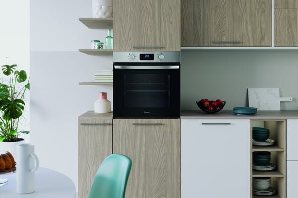 Indesit IO 255H X 71 L Rustfrit stål