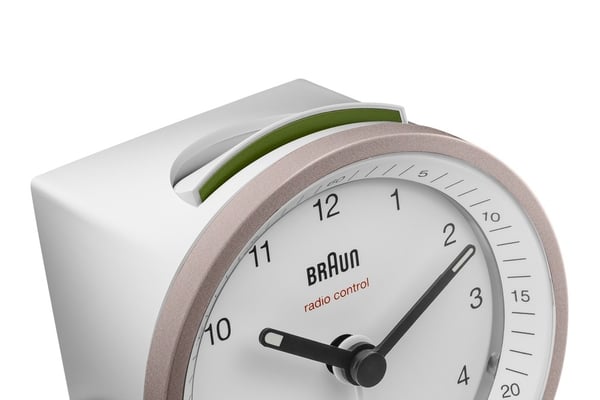 Braun BC07 Quartz-väckarklocka Rosa, Vit