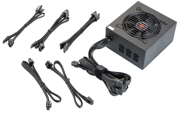 itek BD700 virtalähdeyksikkö 700 W 24-pin ATX ATX Musta