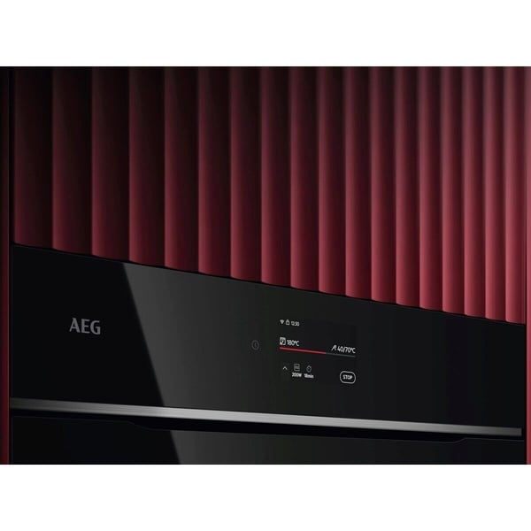 AEG Series 8000 TK8NK721B 44 L 3000 W Sort