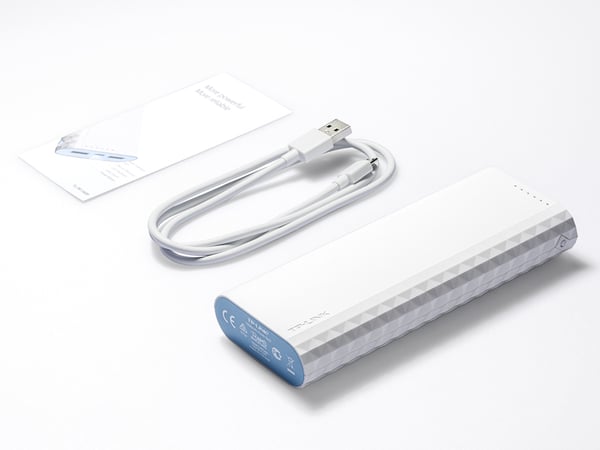 TP-Link TL-PB15600 akku- ja paristolaturi 15600 mAh Valkoinen