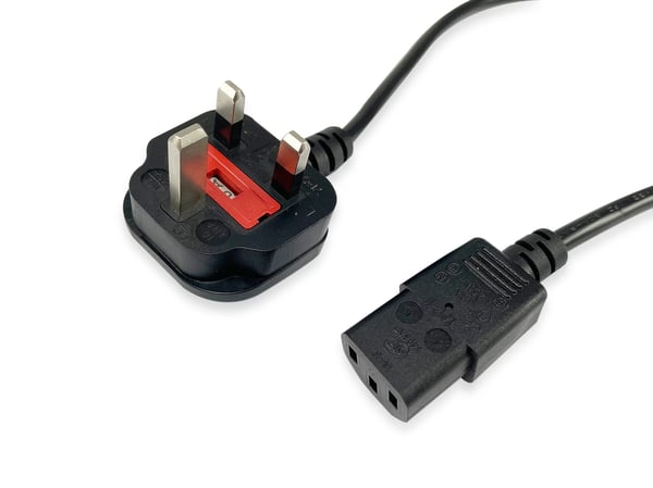 Equip 112300 Musta 2 m BS 1363 C13 liitin Equip 112300 Musta 2 m BS 1363 C13 liitin