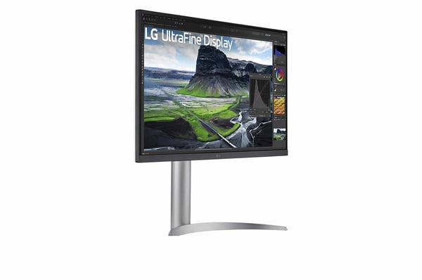 LG 27UQ850V-W tietokoneen litteä näyttö 68,6 cm (27") 3840 x 2160 pikseliä 4K Ultra HD LCD Valkoinen