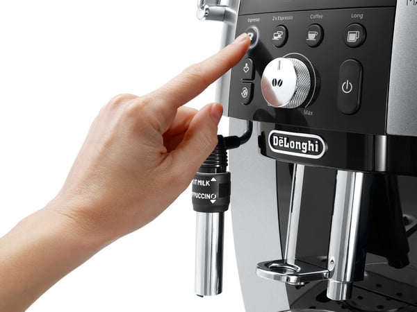 De’Longhi Magnifica S Smart Halvautomatisk Espressomaskin 1,8 l