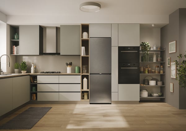 Candy Fresco CNCQ2T618EX Fritstående 355 L Rustfrit stål