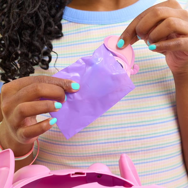 Just Play Disney Stitch Angel - Jumbo Mystery Capsule