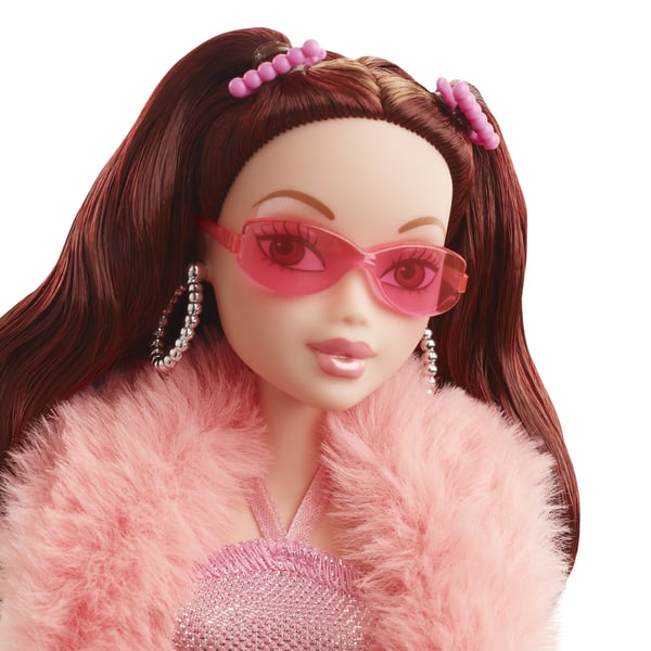 Barbie HYC19 dockor