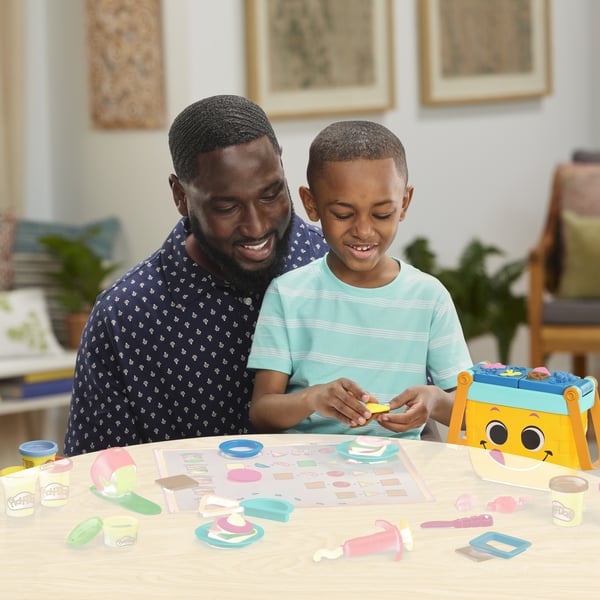 Play-Doh Picnic Shapes Starter Set