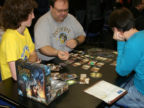 Asmodee Elder Sign Brætspil Rollespil