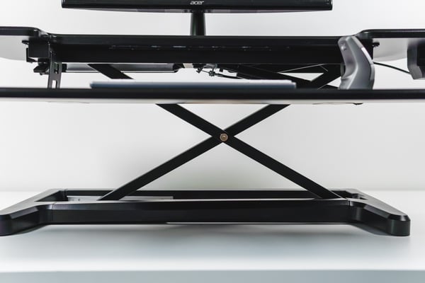BakkerElkhuizen Adjustable Sit-Stand Desk Riser 2 Bord Svart