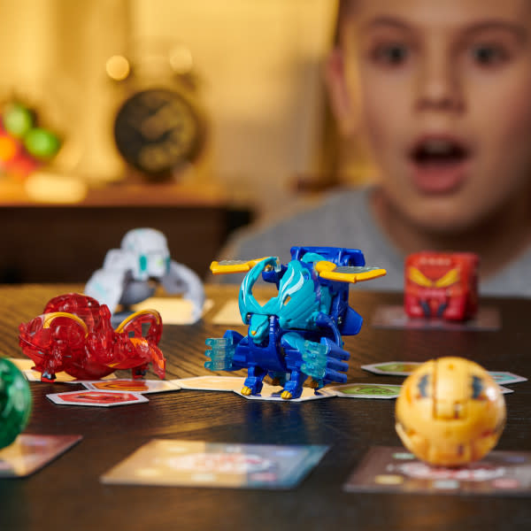 Bakugan BTB Legends Collection Pack 1 S5 GML Lentävä hyrrä