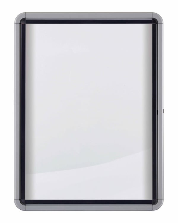 Nobo Premium Plus lukollinen ilmoitustaulu ulkokäyttöön 9xA4