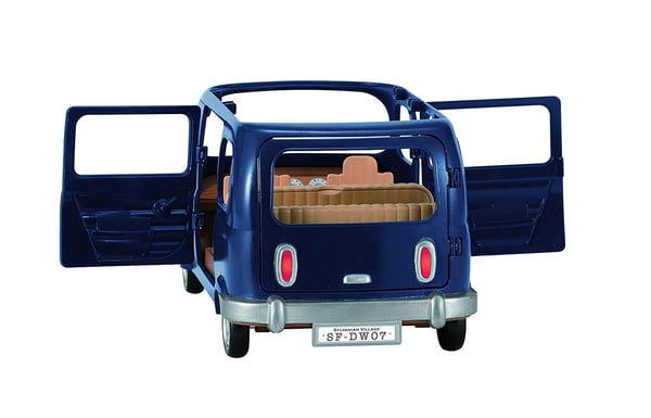Sylvanian Families Iso perheauto