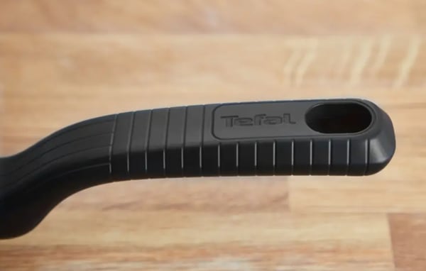 Tefal G72605 pannu- ja kattilasarja
