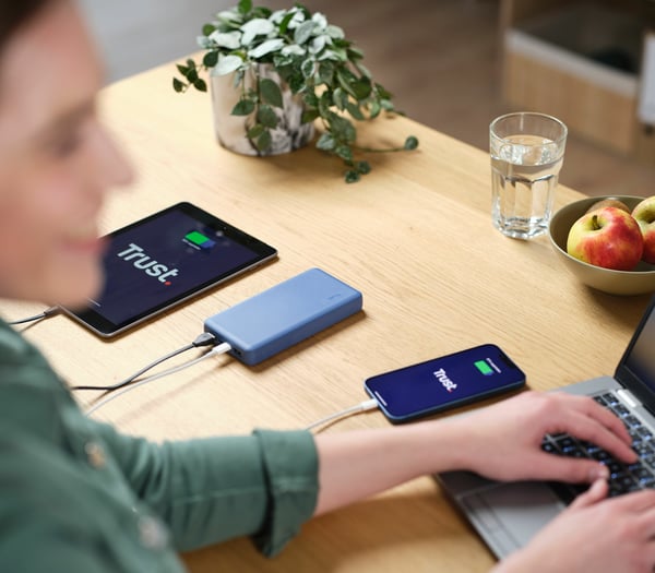 Trust Primo Lithium-Ion (Li-Ion) 20000 mAh Blå
