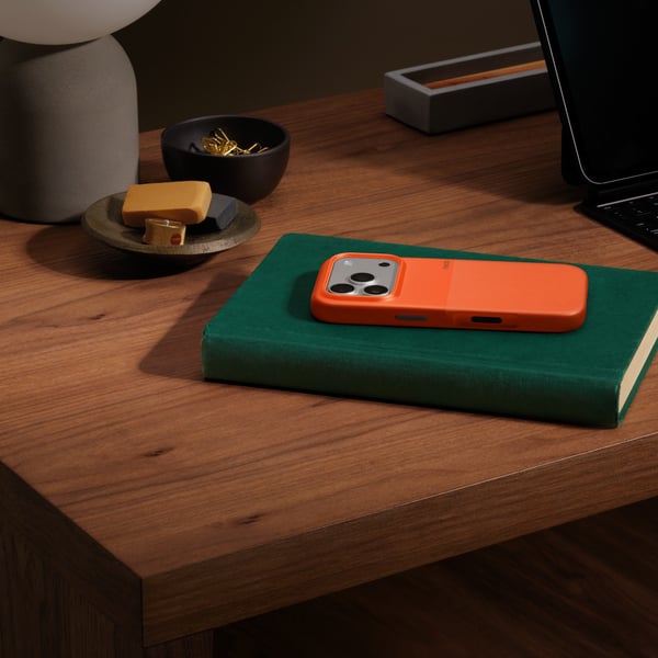 Apple MGJQ4LL/A mobiltelefon etui 16 cm (6.3") Cover Orange