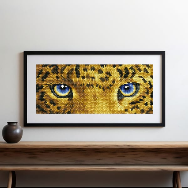Diamond Dotz Jaguar Spy