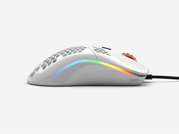 Glorious Gaming Model O- hiiri Pelaaminen Oikeakätinen USB A-tyyppi Optinen 3200 DPI