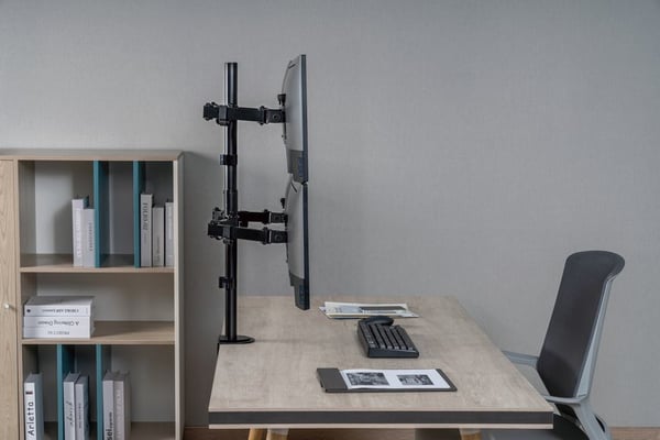 Equip 650159 skærmbeslag og -stativer 81,3 cm (32") Skrivebord Sort