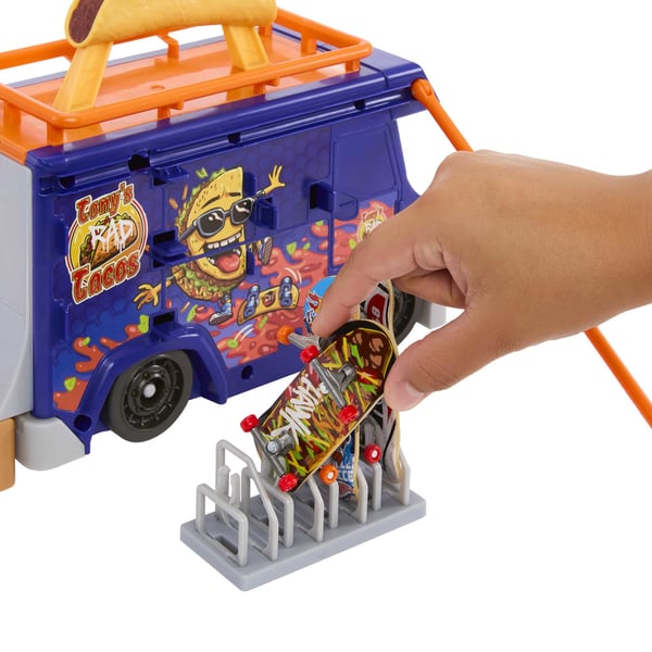 Hot Wheels Action Skate Taco Truck Play Case