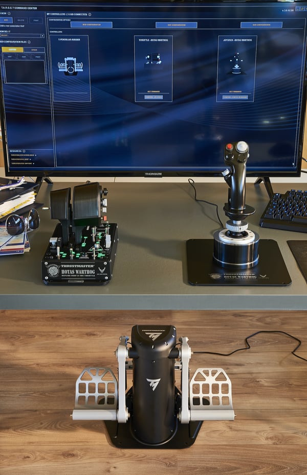 Thrustmaster TPR Rudder Musta, Hopea USB Lentosimulaattori Analoginen PC