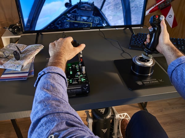 Thrustmaster TPR Rudder Musta, Hopea USB Lentosimulaattori Analoginen PC
