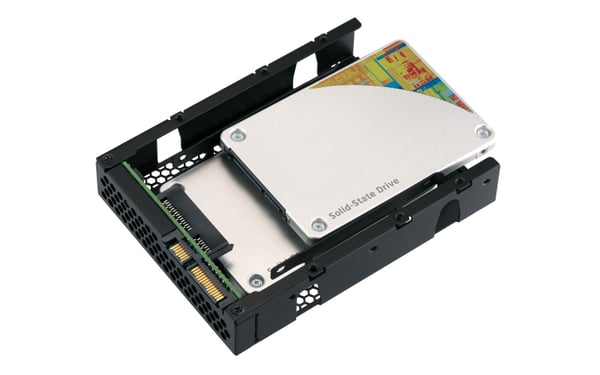 QNAP QDA-A2AR tallennusaseman kotelo HDD-/SSD-kotelo Musta 2.5"