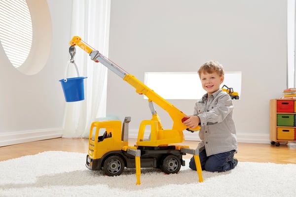 Lena GIGA TRUCKS Crane truck
