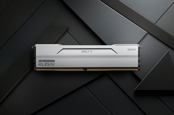 Klevv Bolt V hukommelsesmodul 32 GB 2 x 16 GB DDR5 6000 MT/s 288-pin DIMM