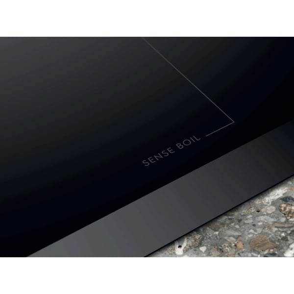 Electrolux EIS62453 Svart Inbyggd 60 cm Induktionshäll med zon 4 zone(s)