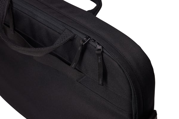 Case Logic Invigo Eco INVIA116 Black 39,6 cm (15.6") Överdrag Svart