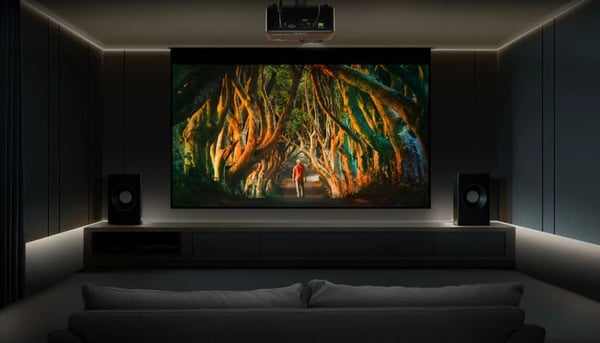 Viewsonic LX700-4KE RGB dataprojekter Standard-kast projektor UHD 4K (3840x2160) Sort