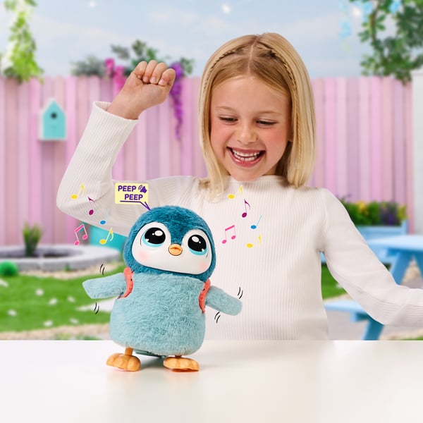 Moose Toys My Walking Penguin