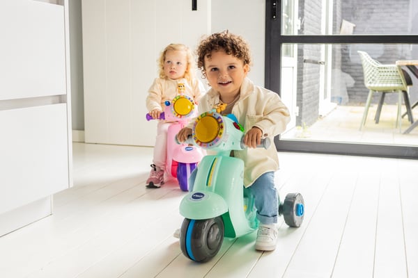 VTech Baby 2 in 1 Loopscooter roze