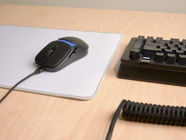 Glorious Gaming Model O3 Wired mus Spil Højre hånd Optisk 30000 dpi