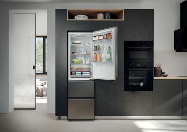 Haier HTR3518DNMX Vapaasti seisova 303 L Ruostumaton teräs