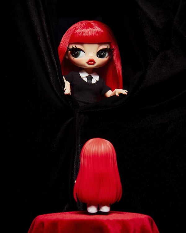 L.O.L. Surprise! O.M.G. Music Festival Featuring Jennie Fashion Dol