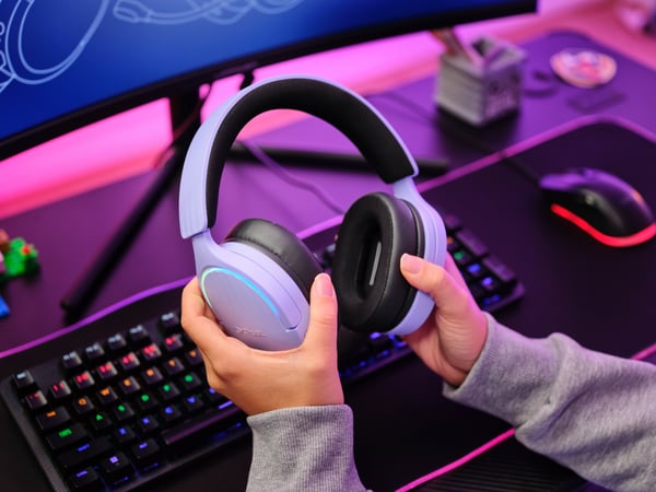 Trust GXT 490P FAYZO Kuulokkeet Langallinen Pääpanta Pelaaminen USB A-tyyppi Musta, Purppura
